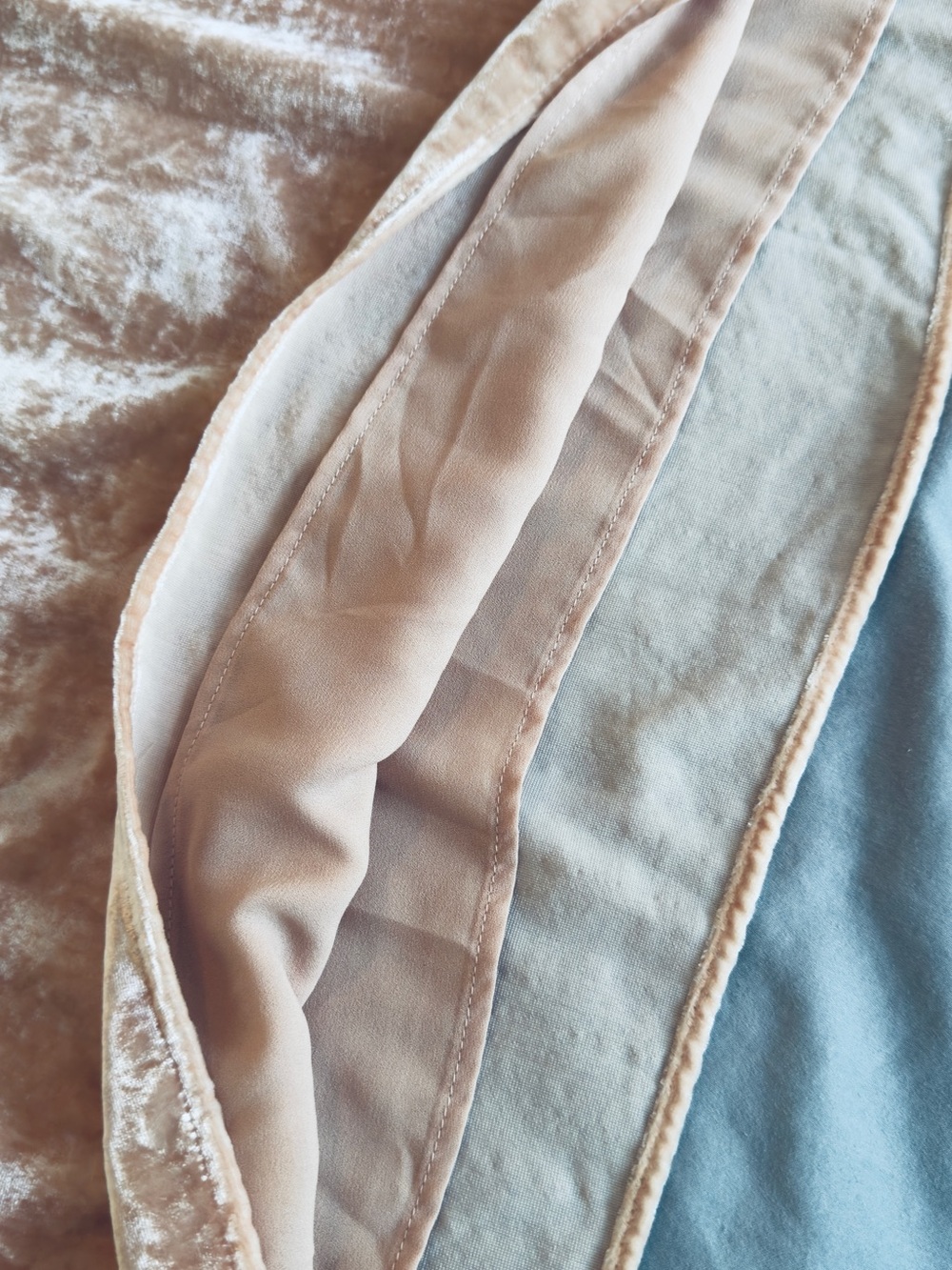 WAYF Blush Pink Velvet Off-Shoulder Puff Sleeve Top Blouse - Picture 7 of 15